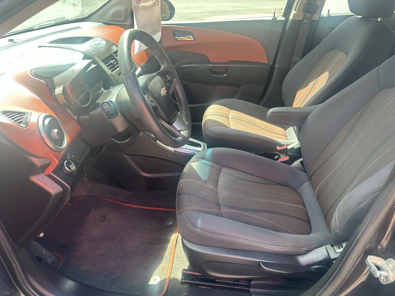 Chevrolet Sonic LT Auto Sedan 2014