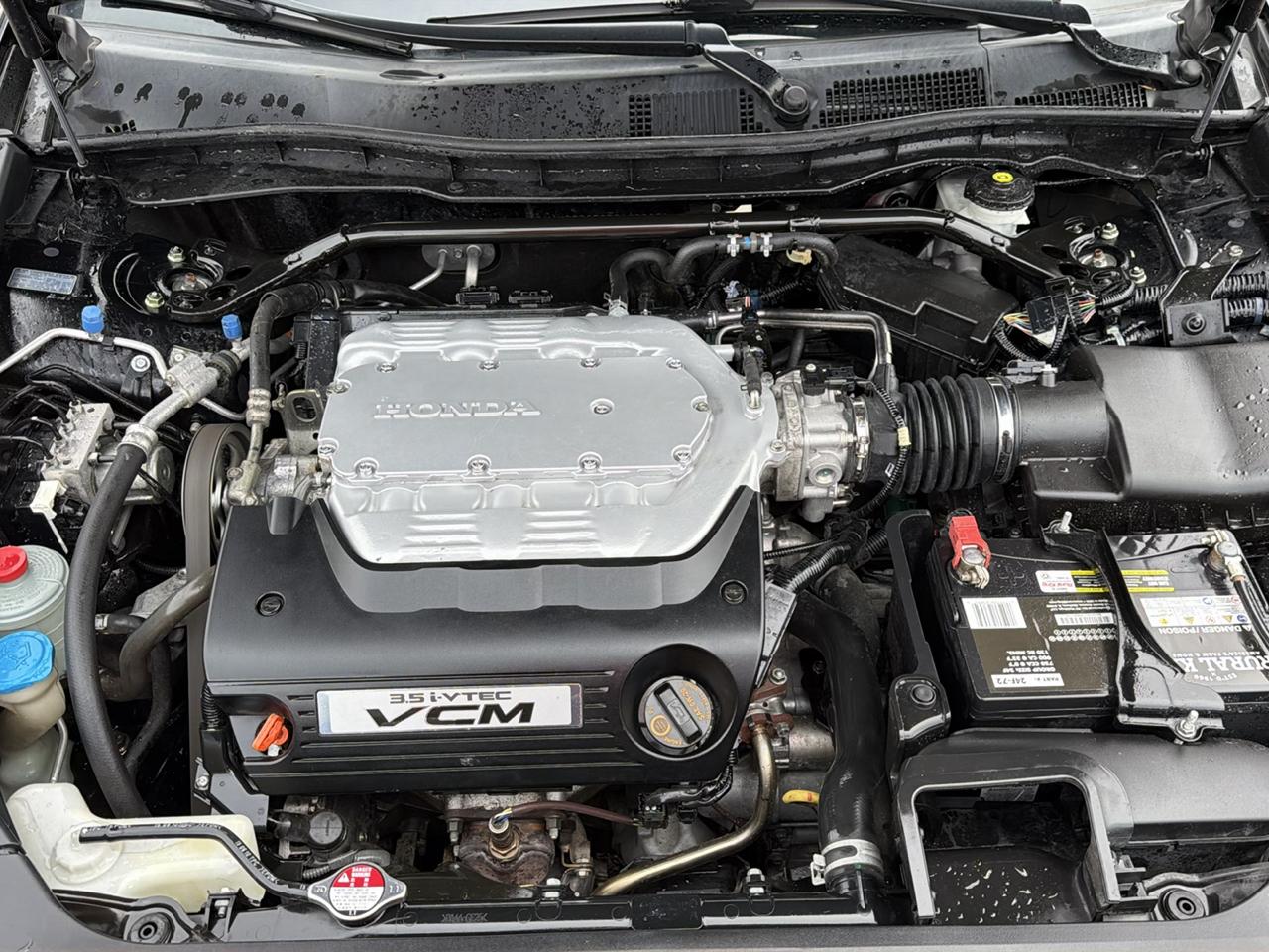Honda Accord EX-L V-6 Sedan AT 2011