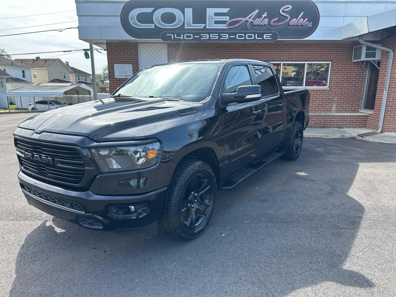 RAM 1500 Big Horn Crew Cab SWB 4WD 2020