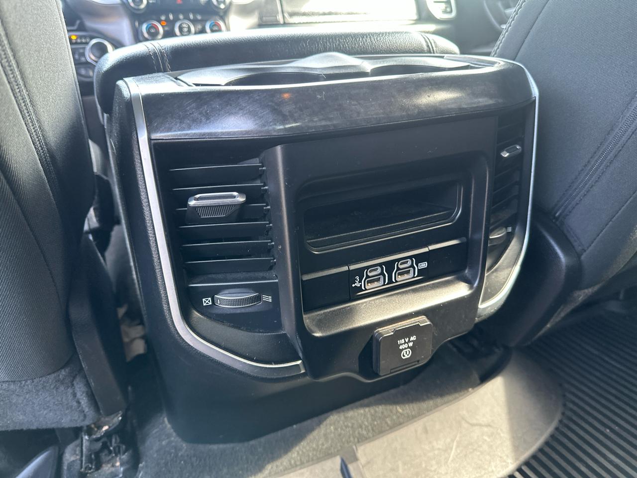 RAM 1500 Big Horn Crew Cab SWB 4WD 2020