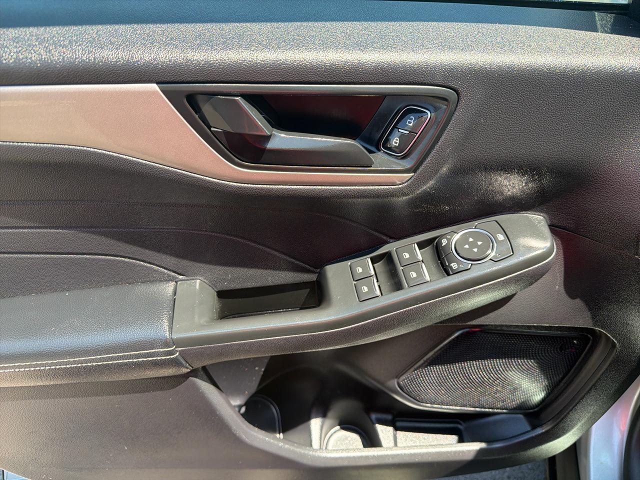 Ford Escape SE AWD 2022