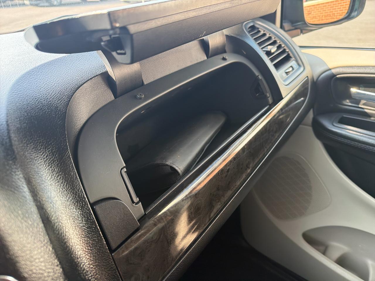 Dodge Grand Caravan SE 2019