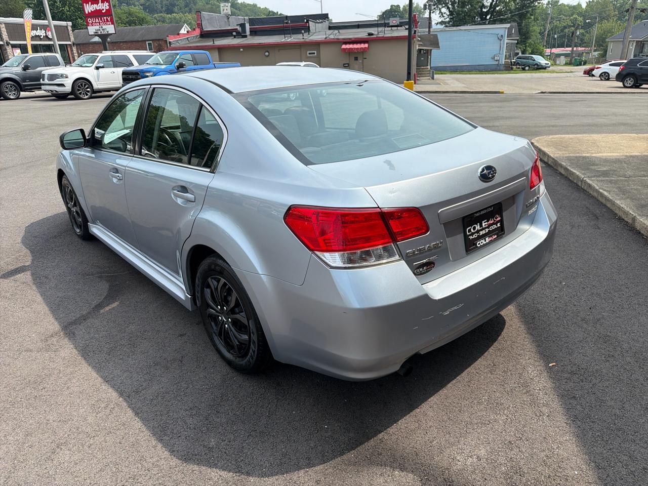 Subaru Legacy 2.5i 2013