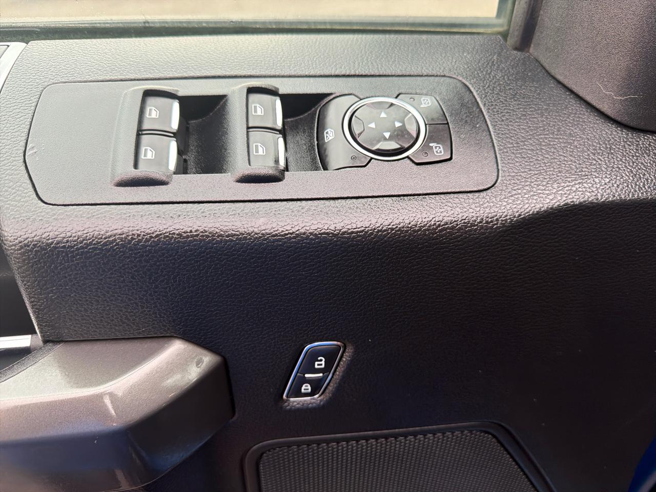 Ford F-150 XLT SuperCrew 5.5-ft. Bed 4WD 2017