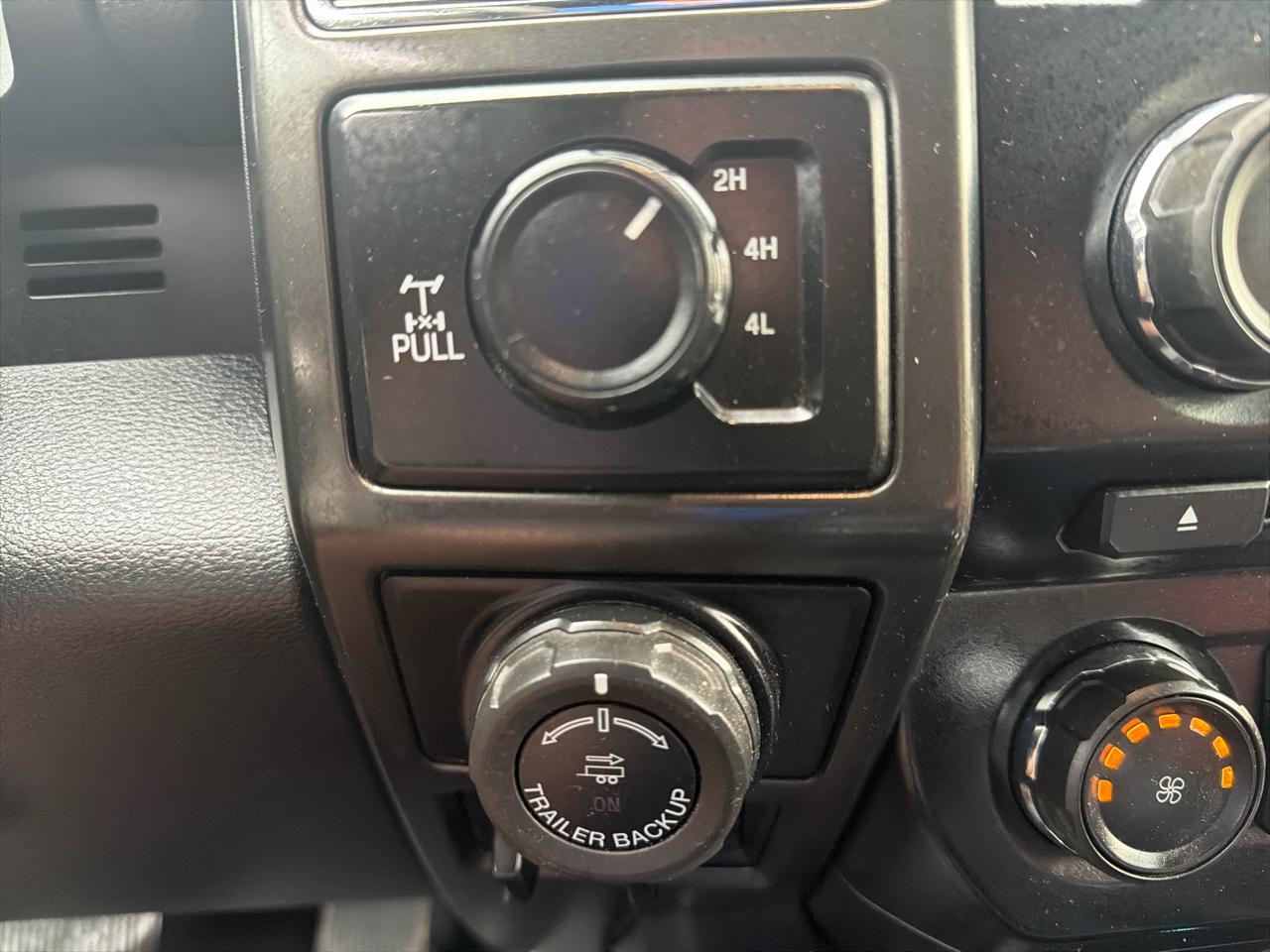 Ford F-150 XLT SuperCrew 5.5-ft. Bed 4WD 2017
