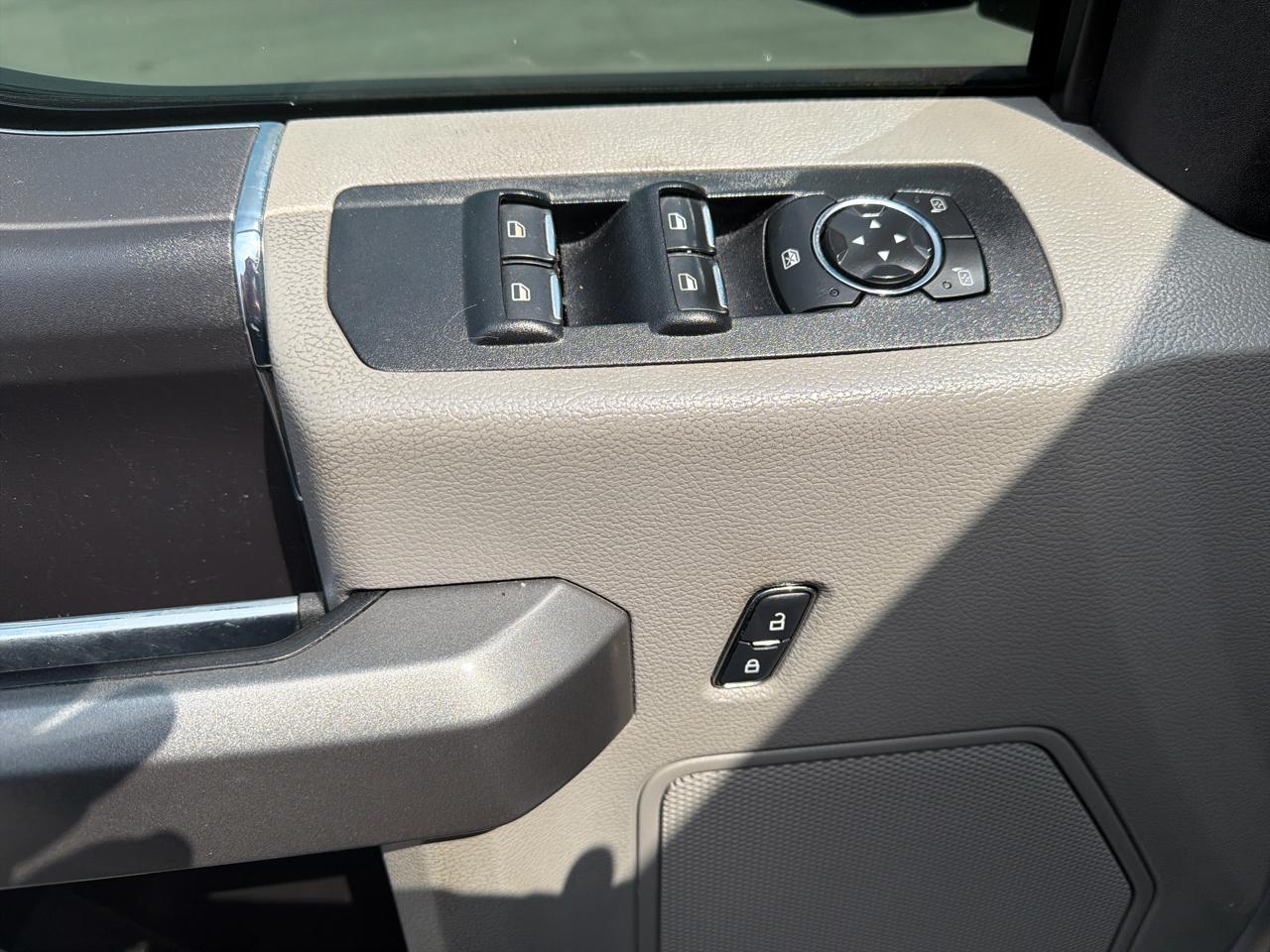 Ford F-150 XLT SuperCrew 6.5-ft. Bed 4WD 2016