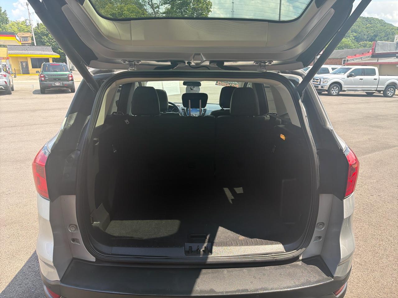 Ford Escape SEL FWD 2019