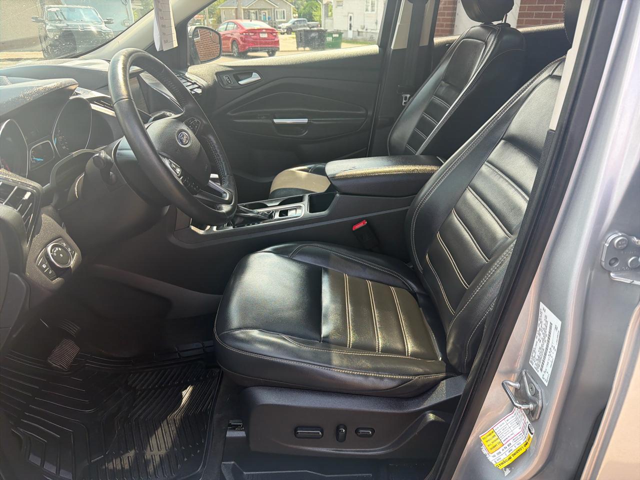 Ford Escape SEL FWD 2019