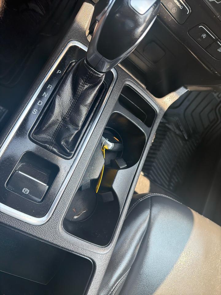Ford Escape SEL FWD 2019