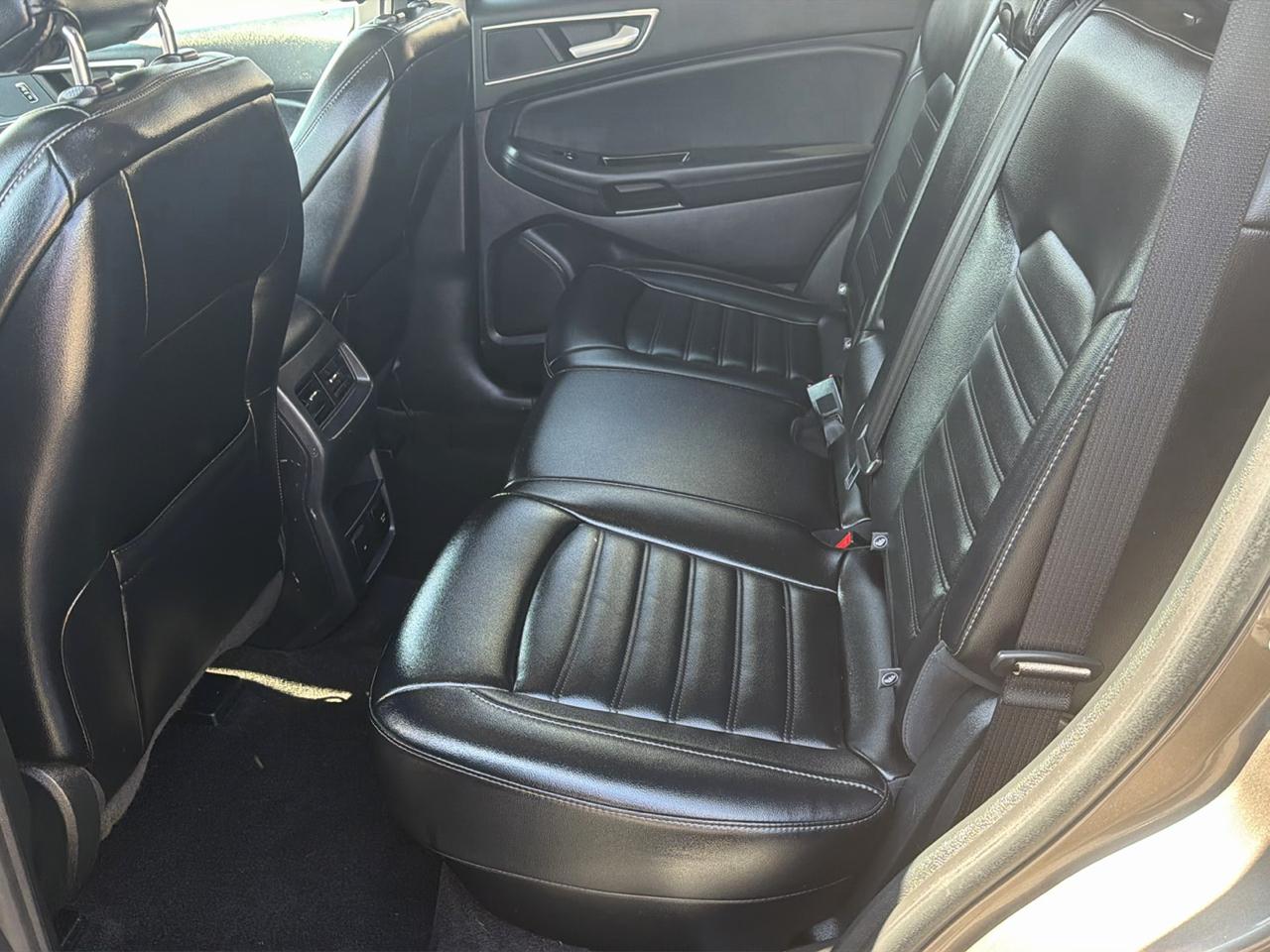 Ford Edge SEL FWD 2019