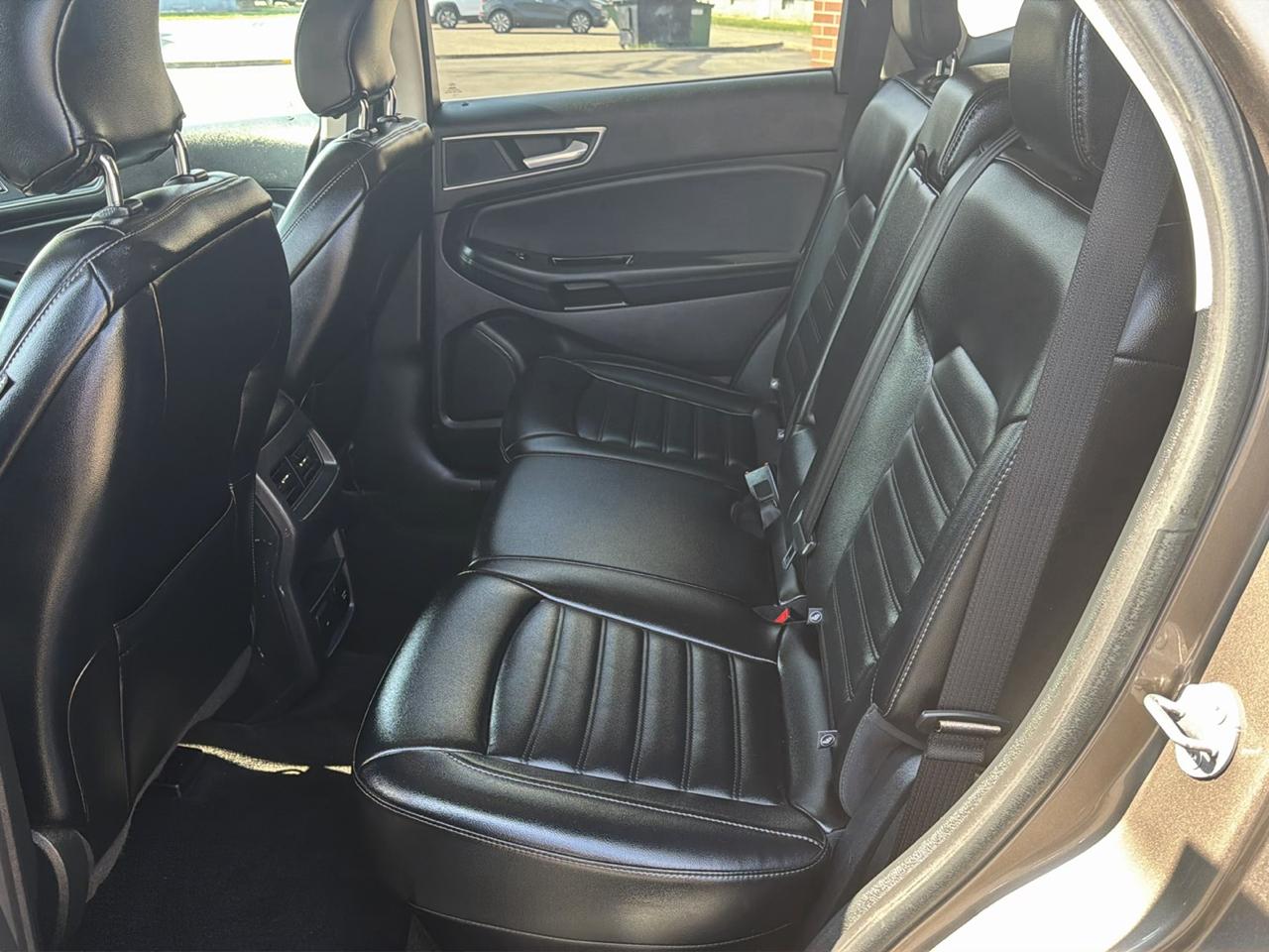 Ford Edge SEL FWD 2019