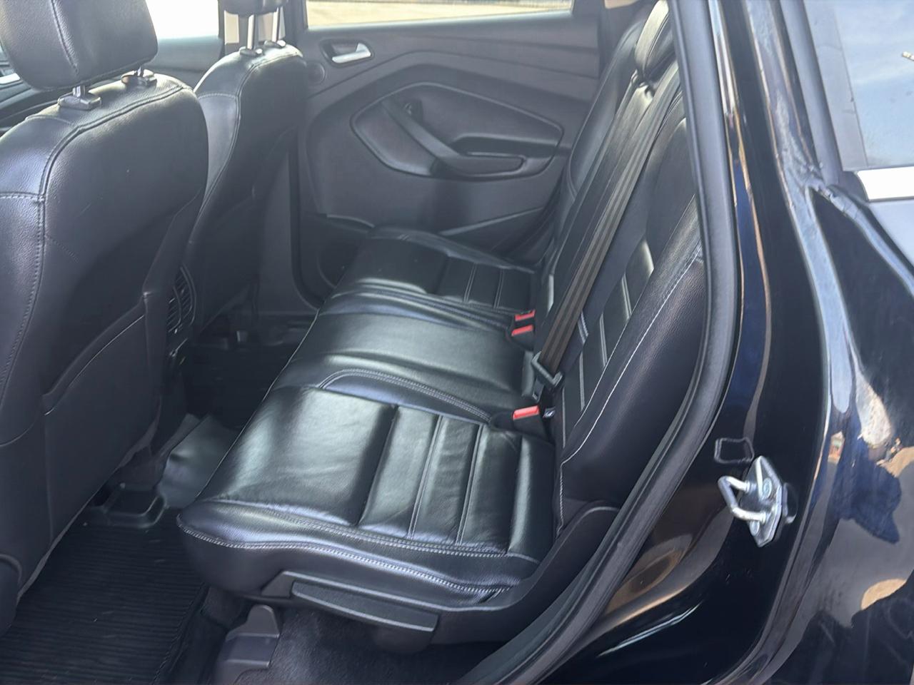 Ford Escape Titanium 4WD 2018