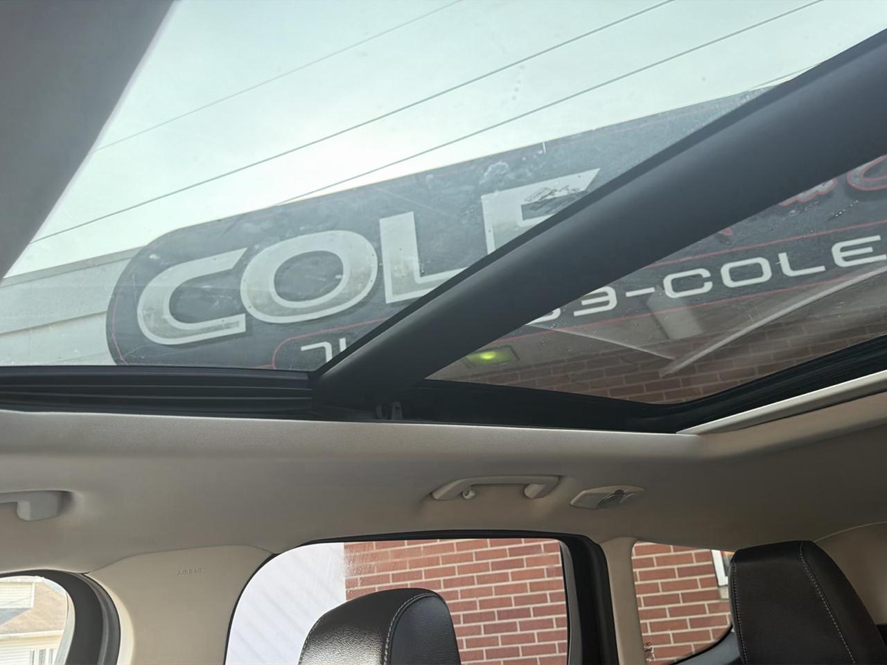 Ford Escape Titanium 4WD 2018