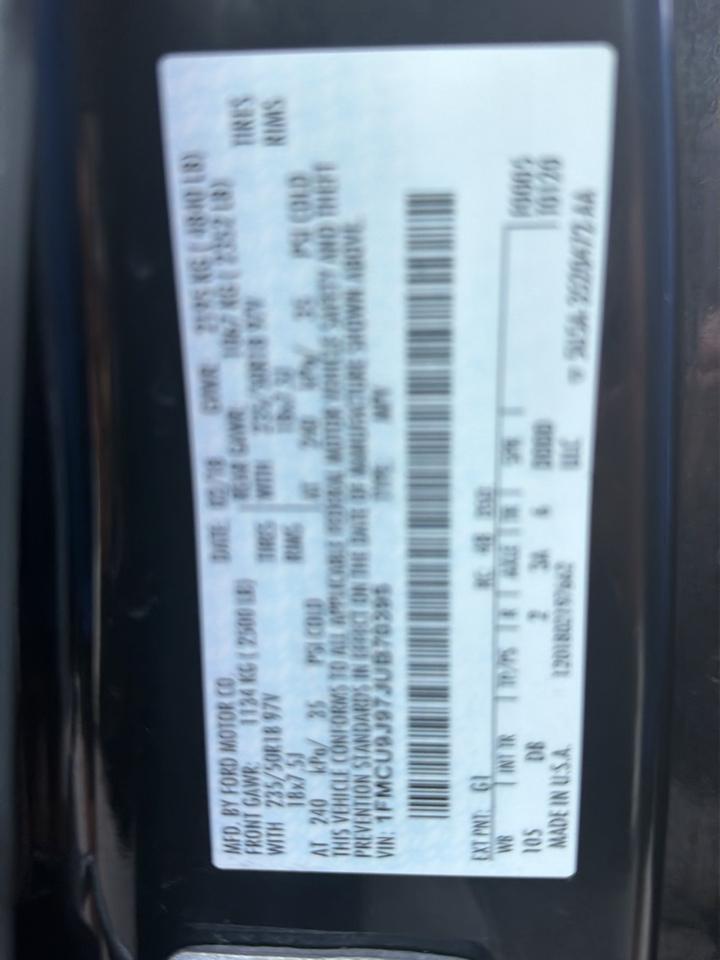 Ford Escape Titanium 4WD 2018