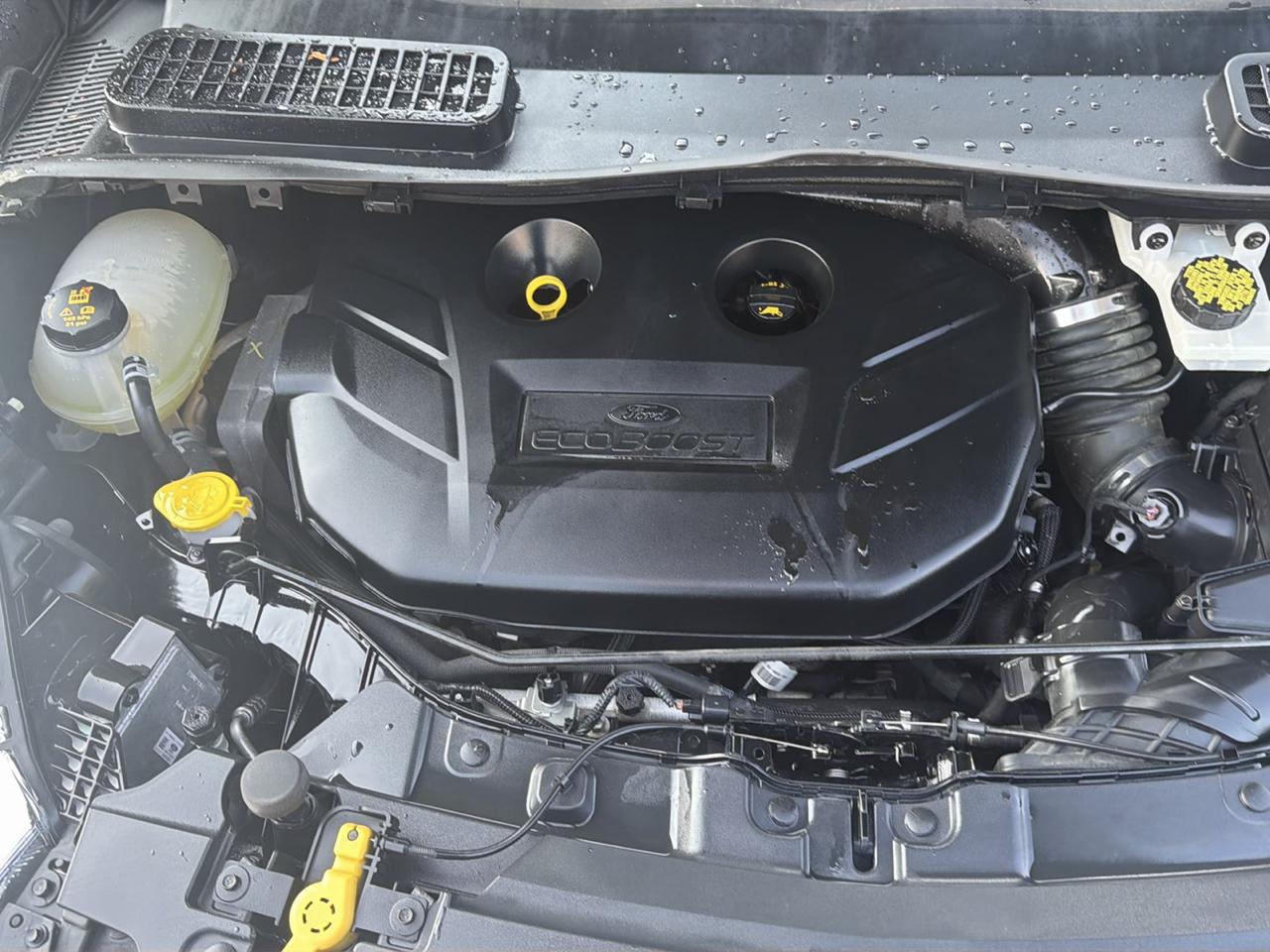 Ford Escape Titanium 4WD 2018