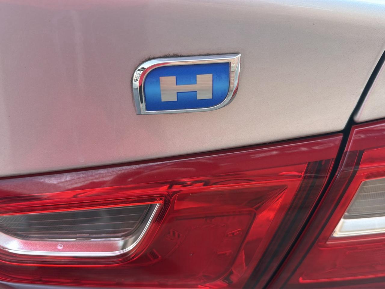 Chevrolet Malibu Hybrid 2018