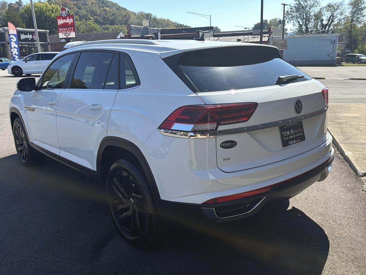 Volkswagen Atlas Cross Sport SE w/Technology 2021