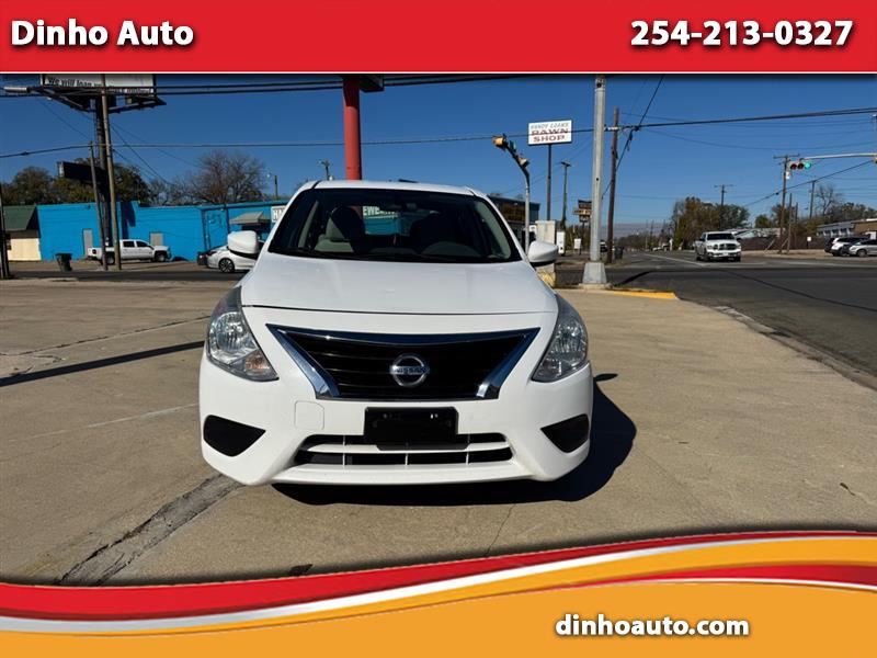 2016 Nissan Versa 1.6 S 5M