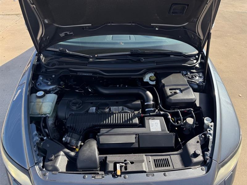 Volvo S40 T5 R-Design 2011