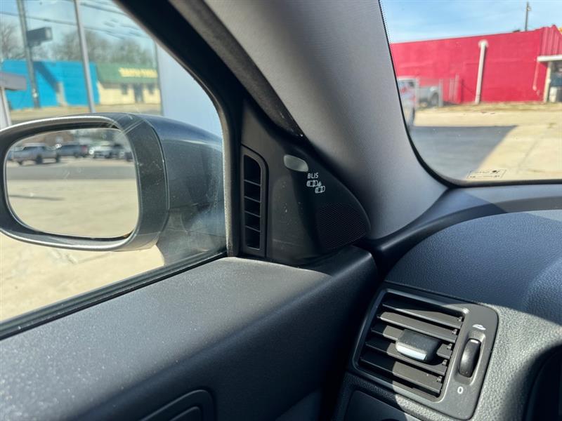 Volvo S40 T5 R-Design 2011