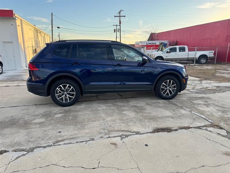 Volkswagen Tiguan S 2021
