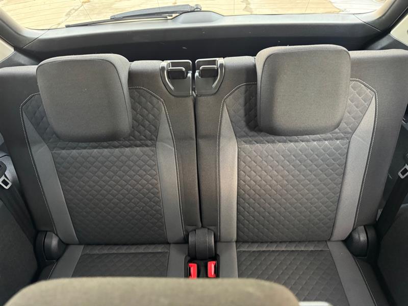 Volkswagen Tiguan S 2021