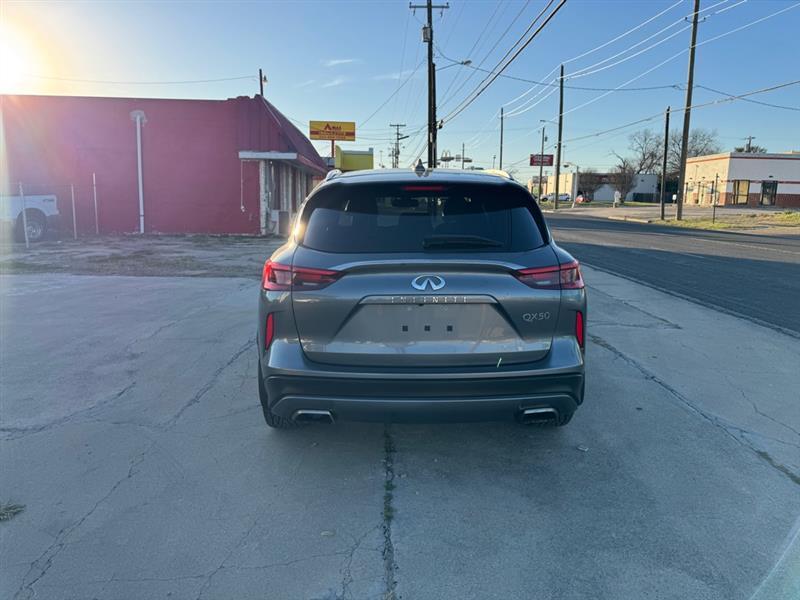 Infiniti QX50 LUXE 2021