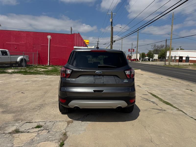 Ford Escape SE FWD 2017