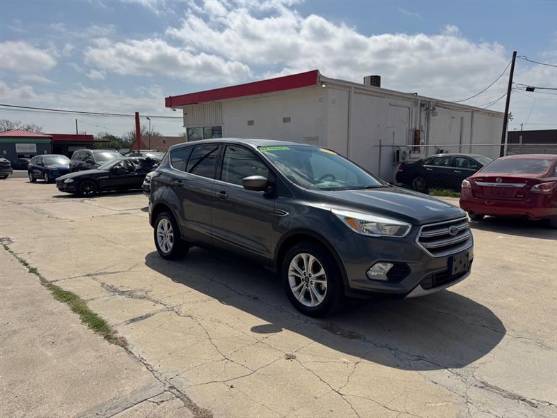 Ford Escape SE FWD 2017