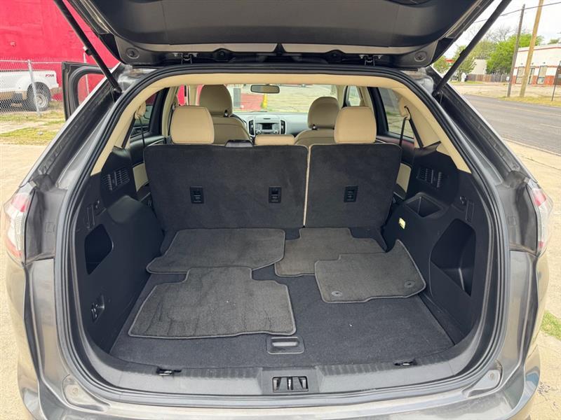 Ford Edge SEL FWD 2016