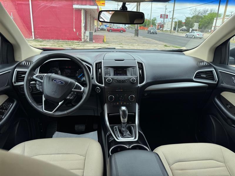 Ford Edge SEL FWD 2016