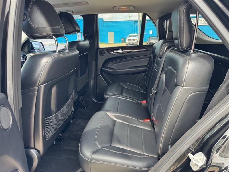 Mercedes-Benz M-Class ML350 4MATIC 2012