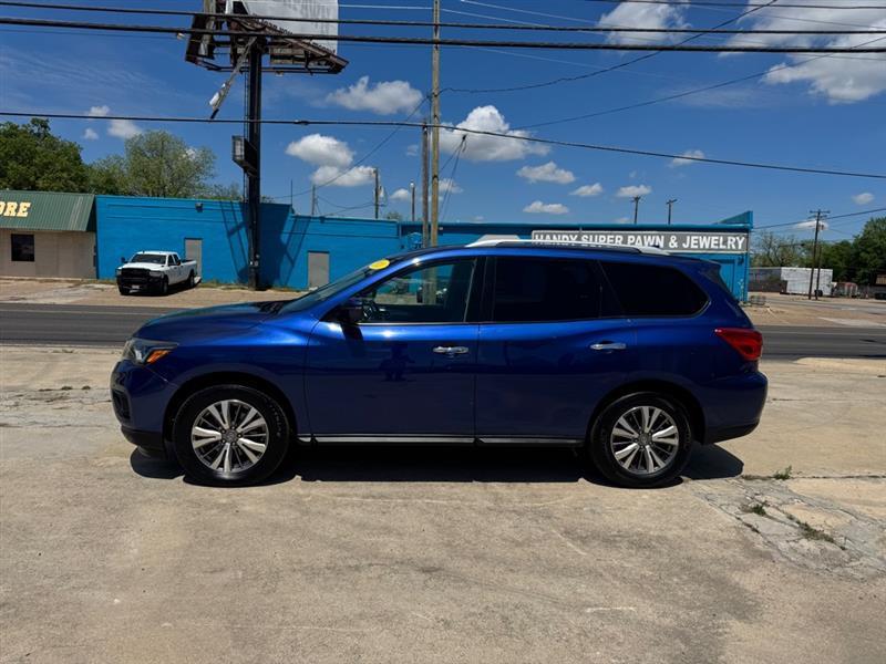 Nissan Pathfinder SL 2020