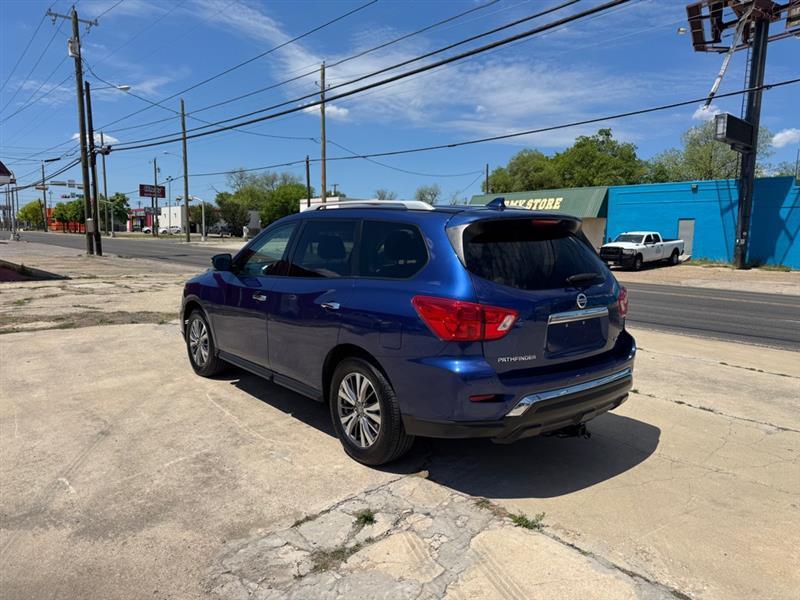 Nissan Pathfinder SL 2020