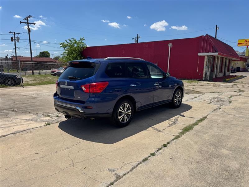 Nissan Pathfinder SL 2020