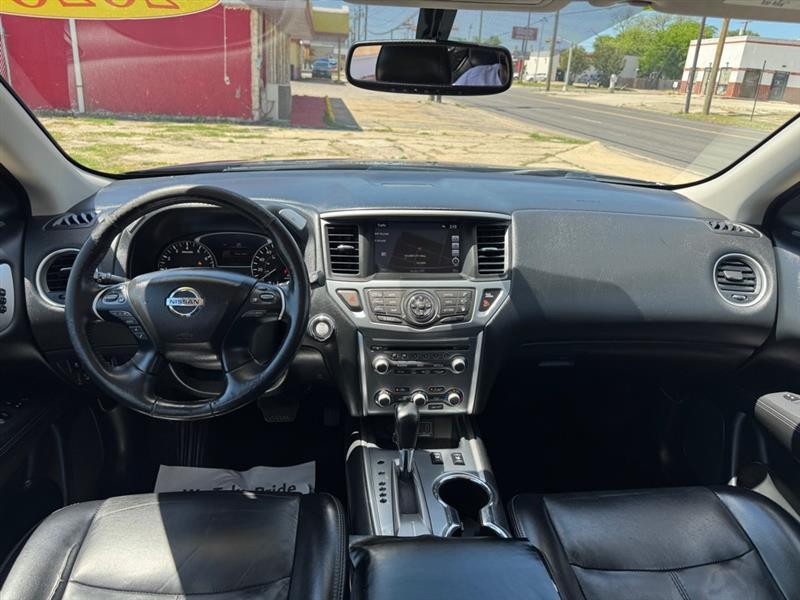 Nissan Pathfinder SL 2020