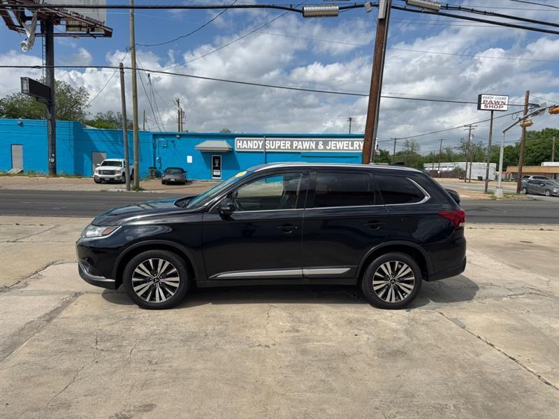 Mitsubishi Outlander SE 2WD 2019