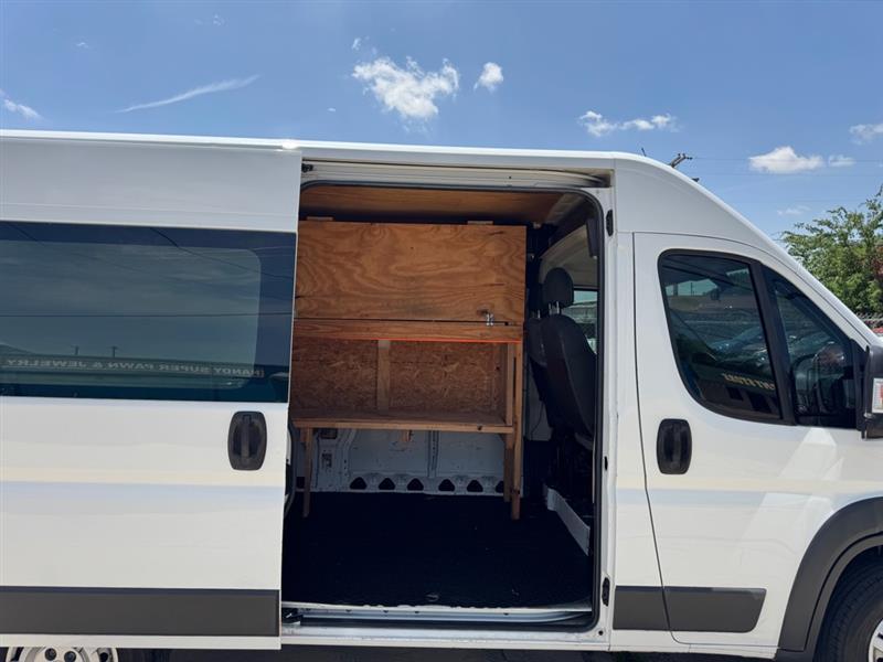 RAM Promaster 2500 High Roof Tradesman 136-in. WB 2014