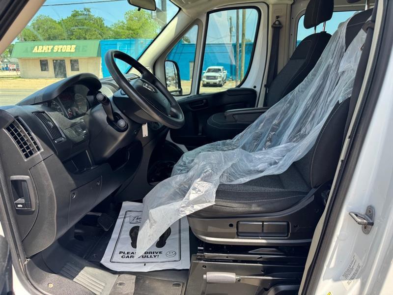 RAM Promaster 2500 High Roof Tradesman 136-in. WB 2014