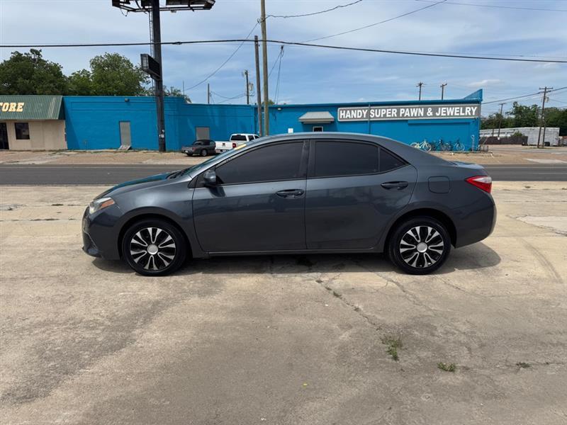 Toyota Corolla LE CVT 2015