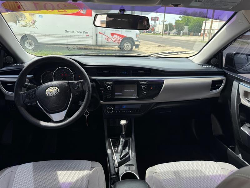 Toyota Corolla LE CVT 2015