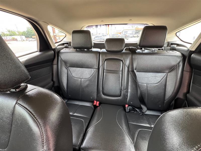 Ford Focus Titanium Hatch 2016