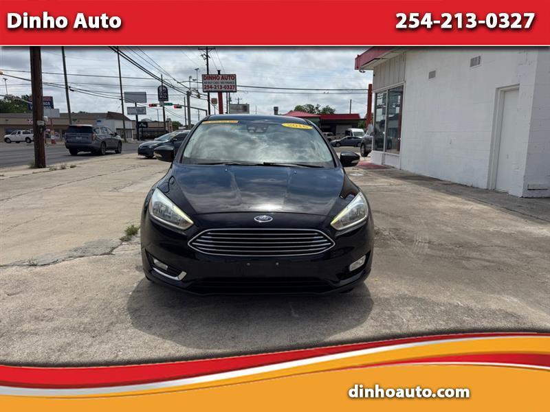 Ford Focus Titanium Hatch 2016