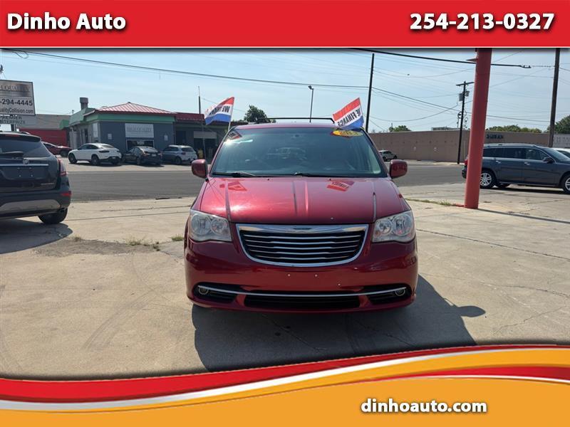 2013 Chrysler Town & Country Touring
