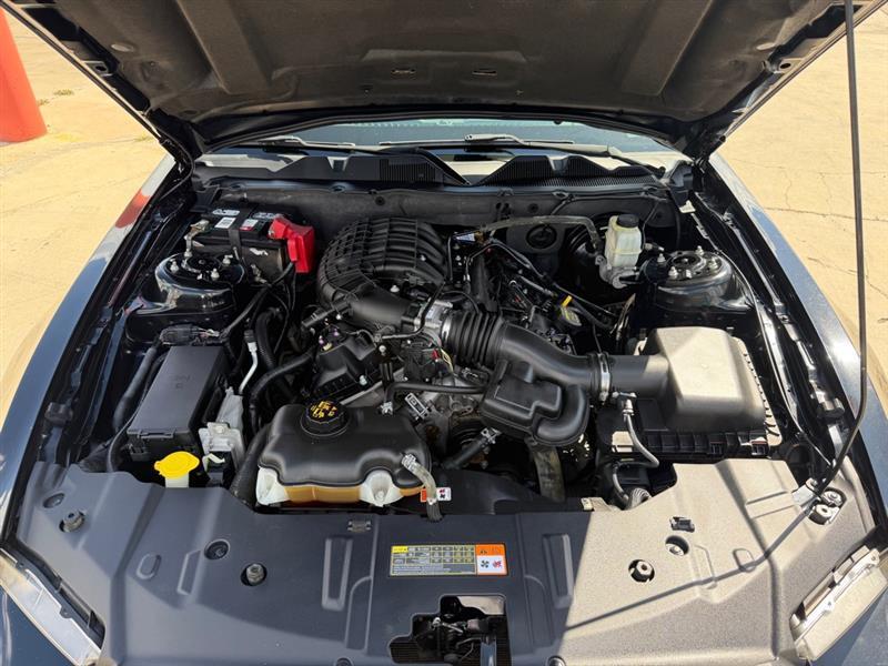 2014 Ford Mustang V6 - Photo 9