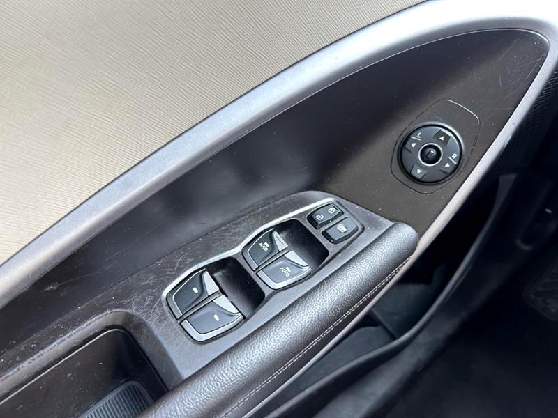 2015 Hyundai Santa Fe Sport 2.0T photo 6