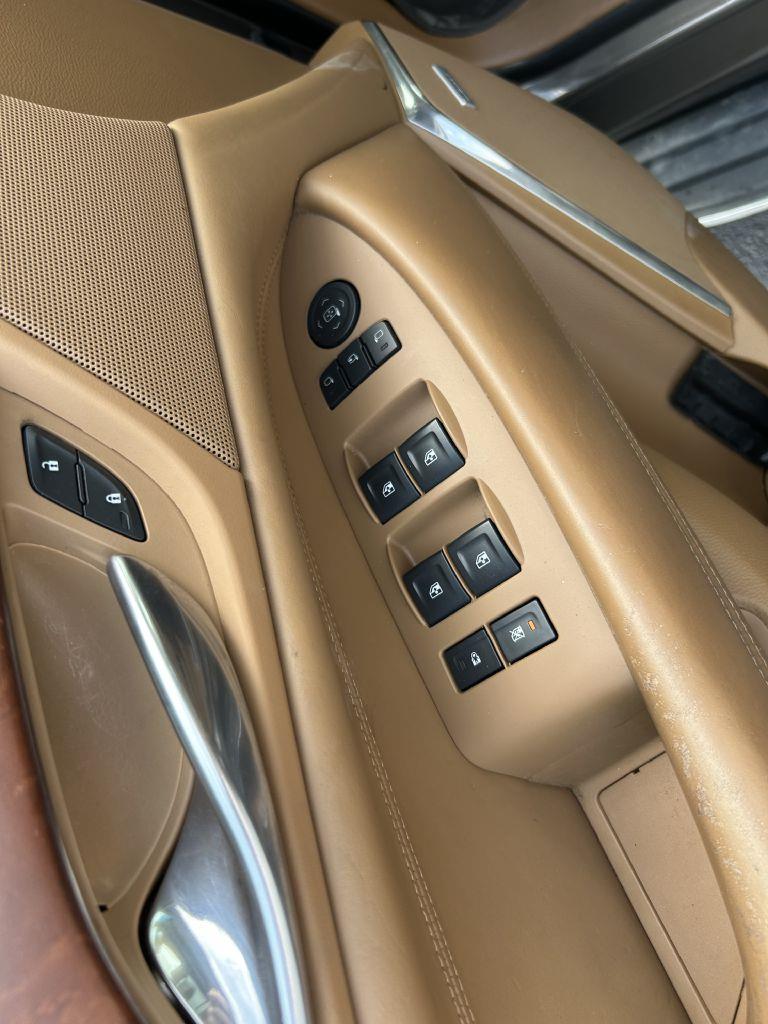 2015 Cadillac Escalade ESV Platinum photo 7