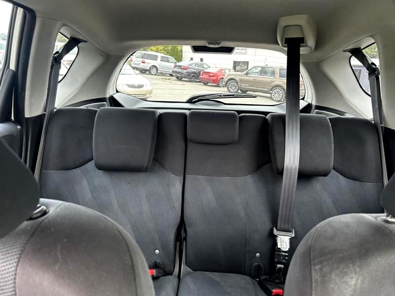 2011 Honda Fit Sport photo 18