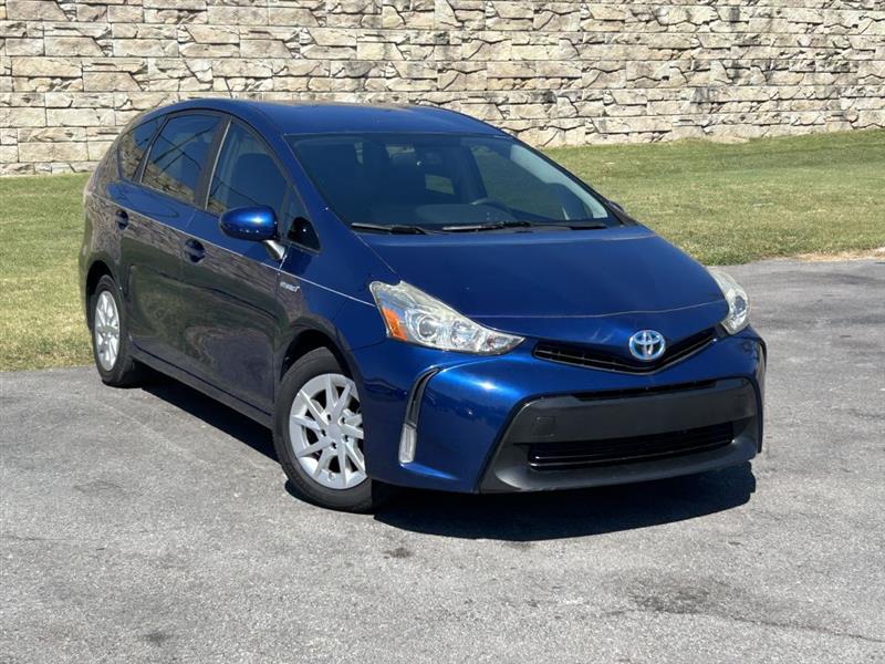 2017 Toyota Prius V Three