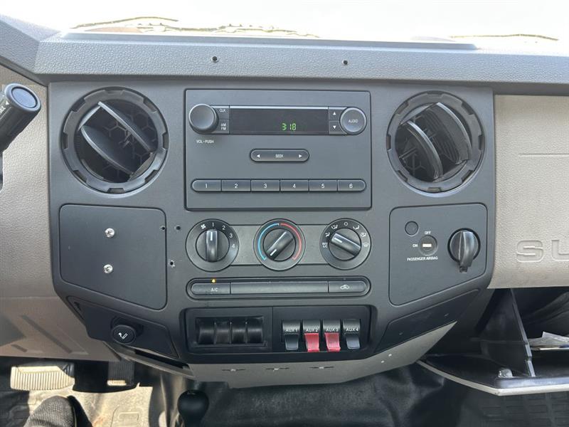 Ford F-350 SD XL DRW 4WD 2008